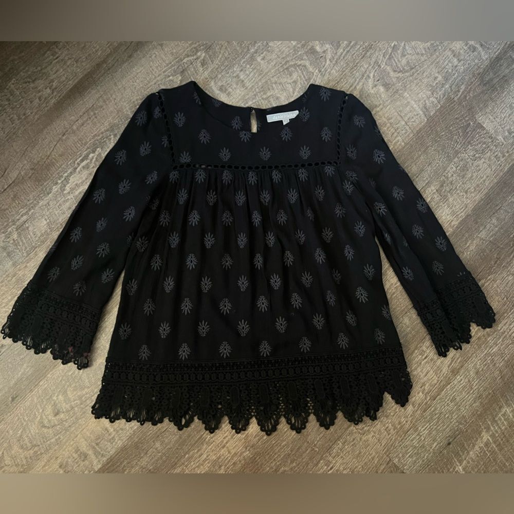 Daniel Rainn Embroidered Black Top- Size Medium